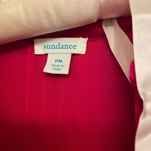 Sundance petite medium velvet dress.  Never worn.  It’s such a lux velvet.